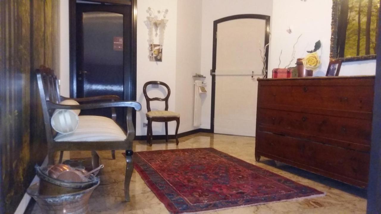 La Martino B&B Varese Buitenkant foto
